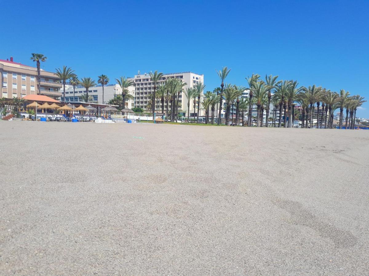 Апартаменти Atico Duplex Con Vistas Al Mar. Dos Plazas De Garaje Торремолінос Екстер'єр фото